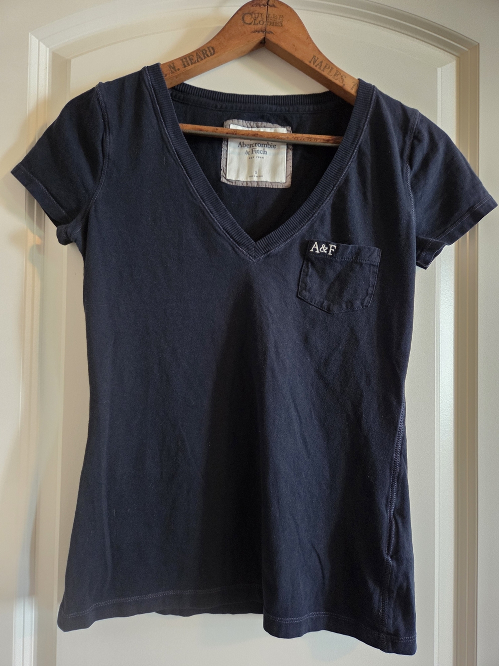 Abercrombie & Fitch Vintage Y2K Navy Blue Deep V Neck Pocket Baby Tee T-Shirt S